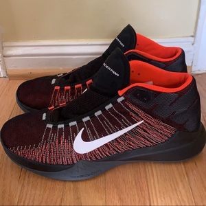 Nike Men’s Zoom Ascention Basketball Shoes Size 10